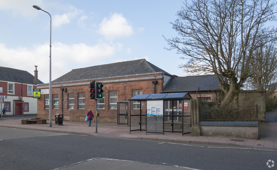 61 Bank St, Lochgelly to rent - Building Photo - Image 2 of 3