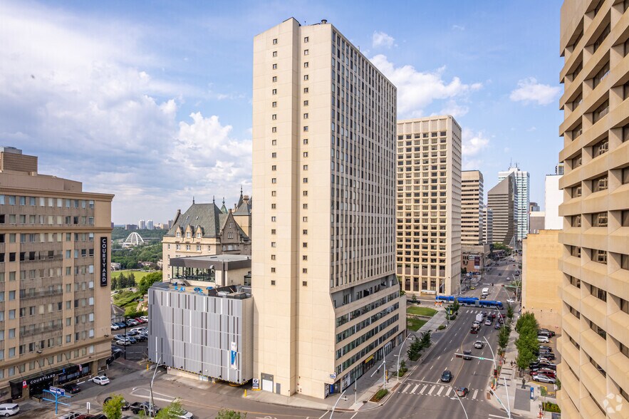 9925 Jasper Av, Edmonton, AB to rent - Primary Photo - Image 1 of 26