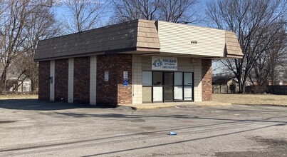 6405 Greenwood Rd, Louisville, KY for rent Building Photo- Image 1 of 4