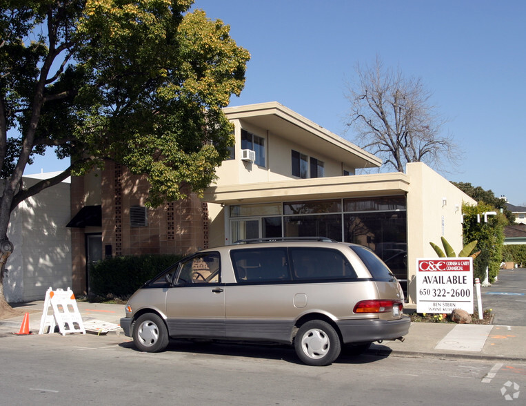 829-833 Emerson St, Palo Alto, CA for rent - Building Photo - Image 2 of 3