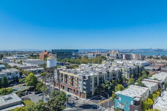 1333 Powell St, Emeryville, CA - AERIAL  map view - Image1