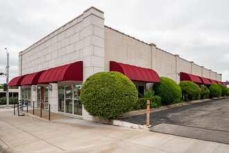 218 N Elm St, Denton, TX for rent Building Photo- Image 1 of 2