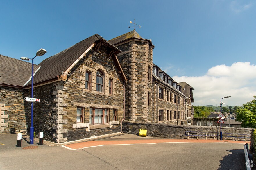 Station Rd, Kendal to rent - Building Photo - Image 3 of 6