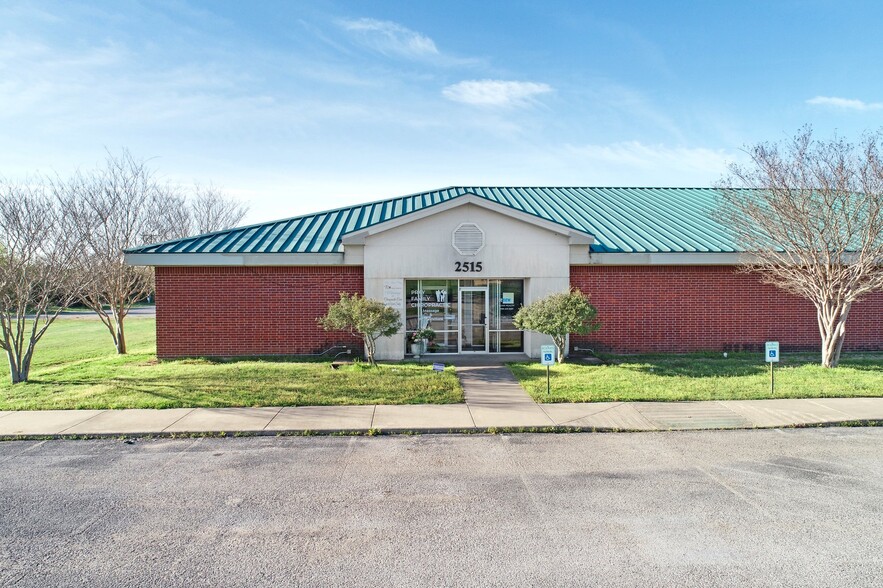 2515 Highway 180 W, Mineral Wells, TX for sale - Building Photo - Image 1 of 1