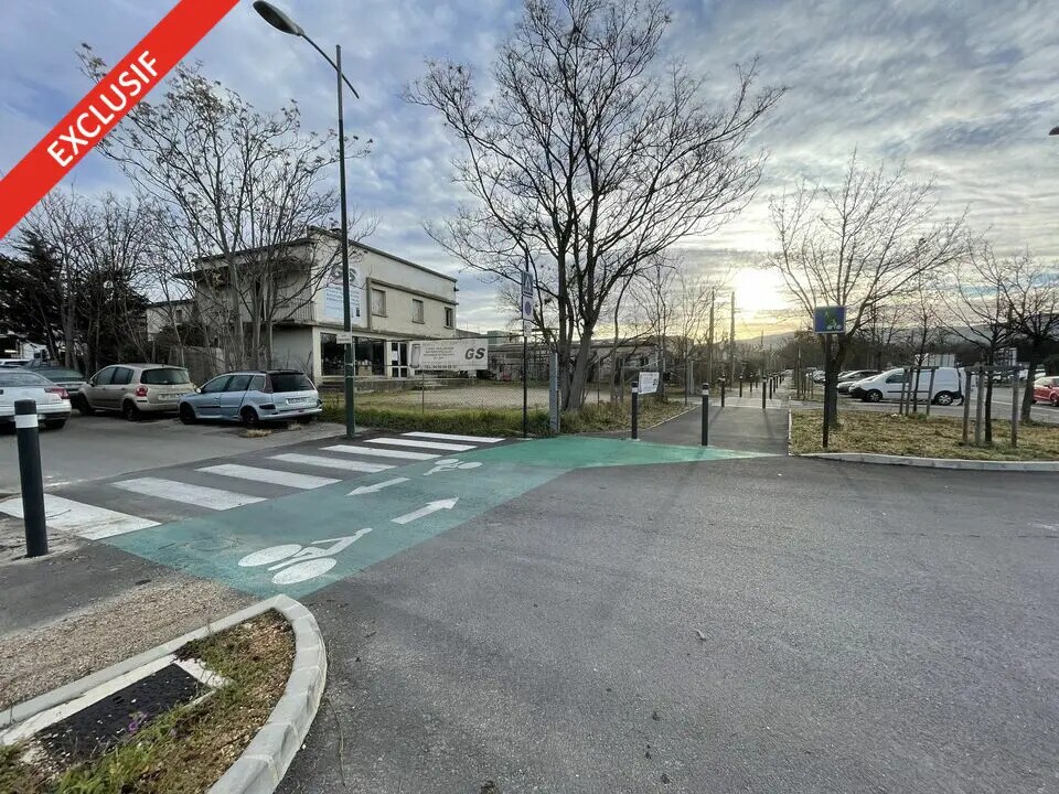 Light Industrial in Apt for sale Building Photo- Image 1 of 6