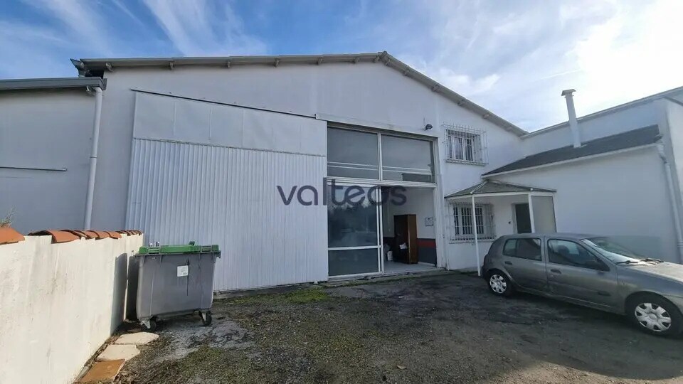 Light Industrial in Toulouse to rent Building Photo- Image 1 of 9