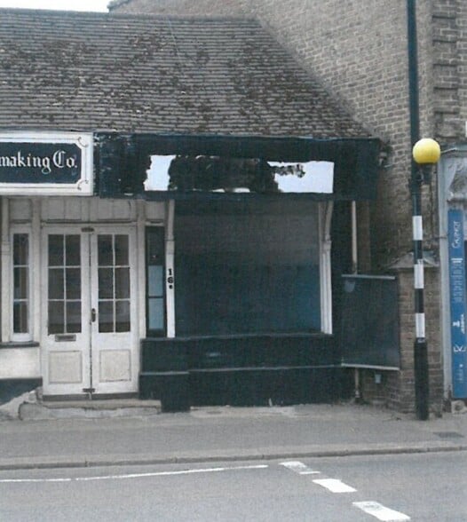 16 High St, Sandy to rent - Building Photo - Image 1 of 1