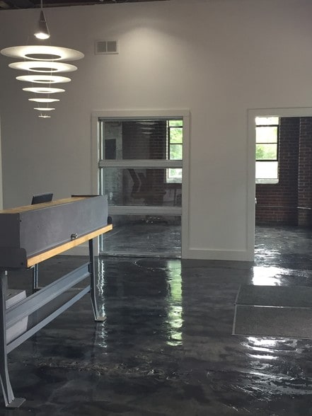 12461 Veterans Memorial Hwy, Douglasville, GA for sale - Interior Photo - Image 2 of 101