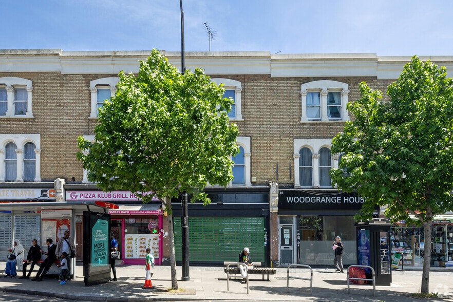 48 Woodgrange Rd, London to rent - Building Photo - Image 2 of 2