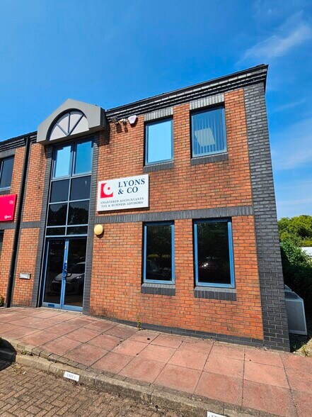 6 Standard Way Business Park, Northallerton to rent - Building Photo - Image 2 of 4