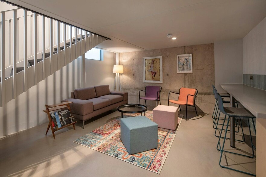 86-88 Gresham Rd, London to rent - Building Photo - Image 3 of 62