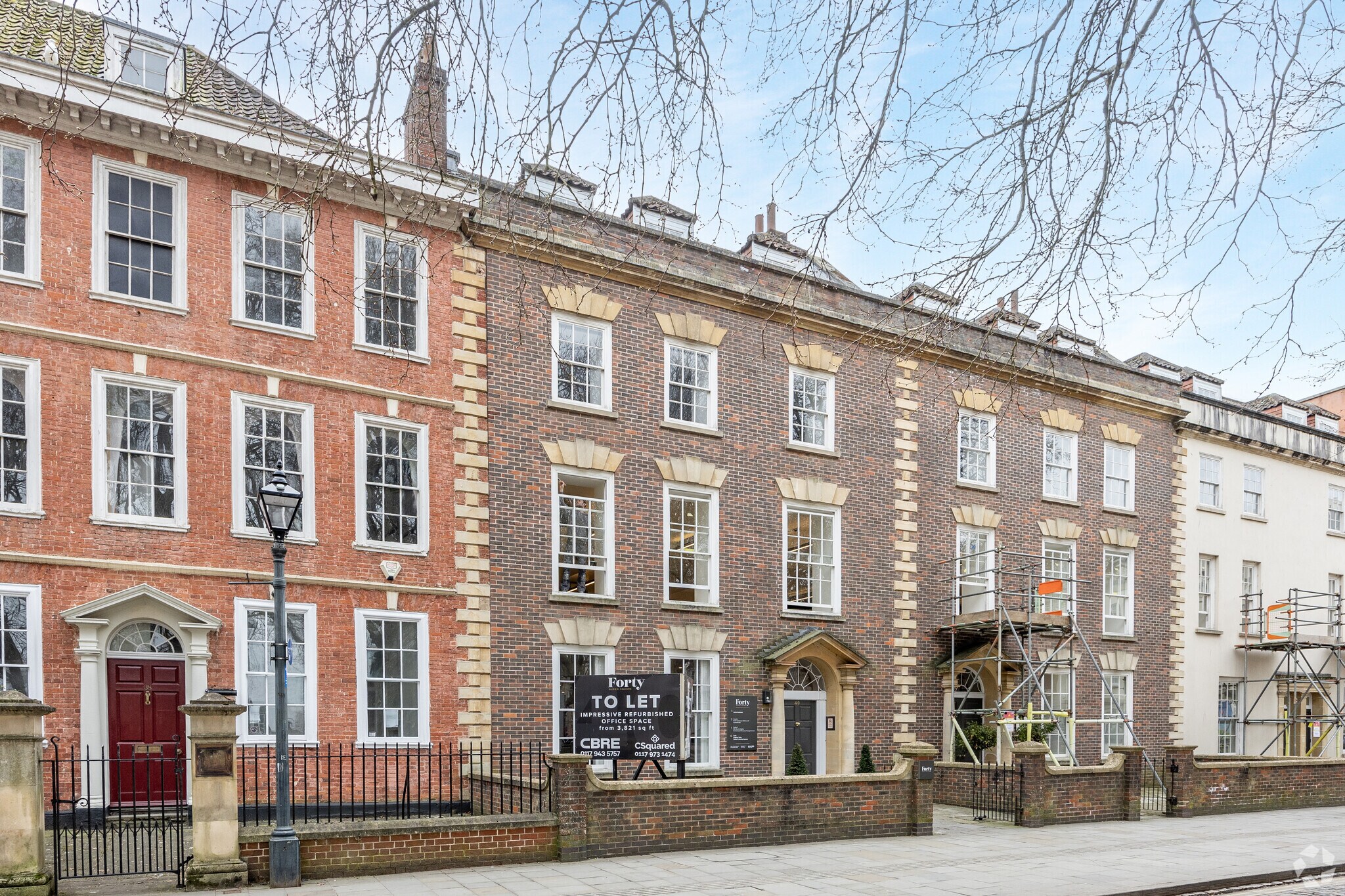 40 Queen Sq, Bristol to rent Primary Photo- Image 1 of 5