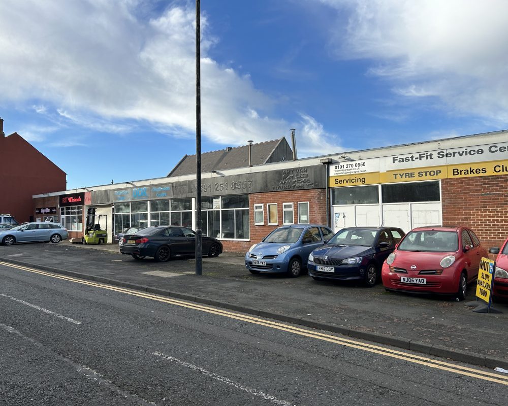 Earsdon Rd, Shiremoor to rent Primary Photo- Image 1 of 2