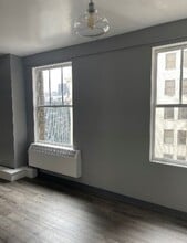 235-239 4th Ave, Pittsburgh, PA to rent Building Photo- Image 1 of 5