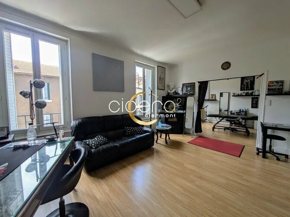 Location Bureaux 90 m² - Photo 1