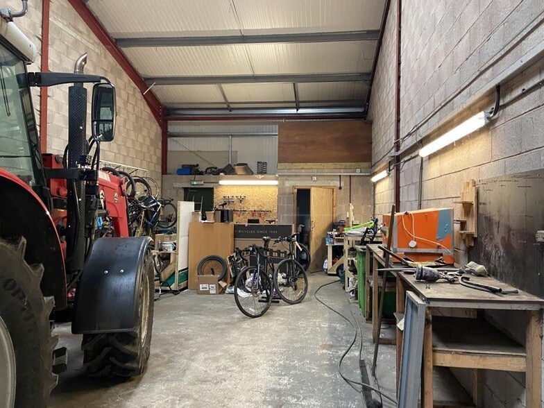 Lindale Rd, Grange Over Sands to rent - Building Photo - Image 3 of 6