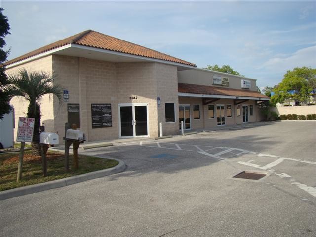 3947 Clark Rd, Sarasota, FL for rent - Building Photo - Image 1 of 1