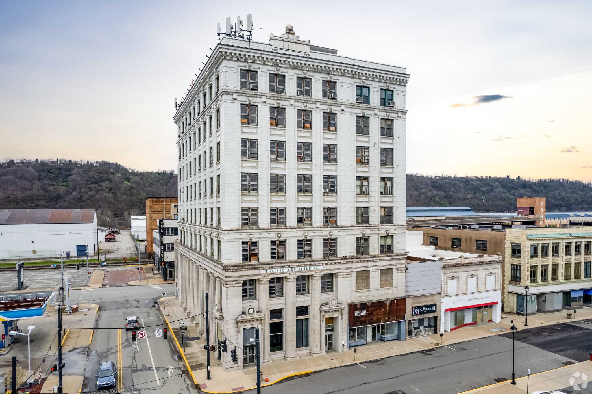 301 5th Ave, Mckeesport, PA to rent Building Photo- Image 1 of 6