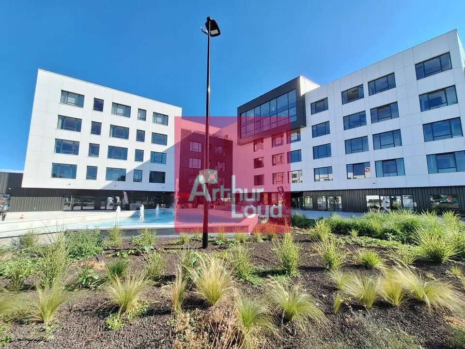 Vente Bureaux 222 m² - Photo 1