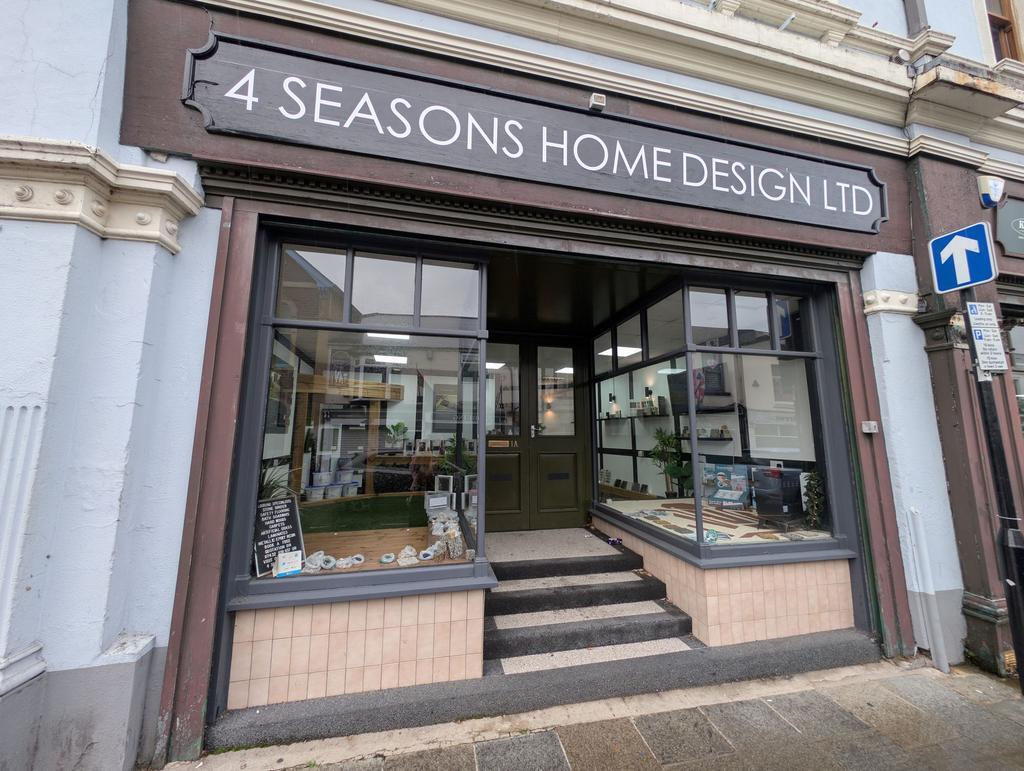 Canon St, Aberdare to rent Building Photo- Image 1 of 16