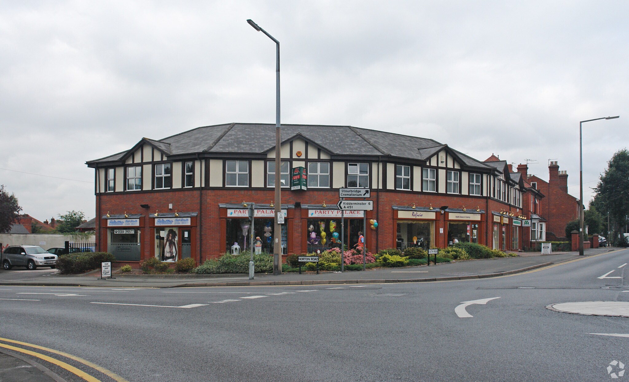 Norton Rd, Stourbridge for sale Primary Photo- Image 1 of 1