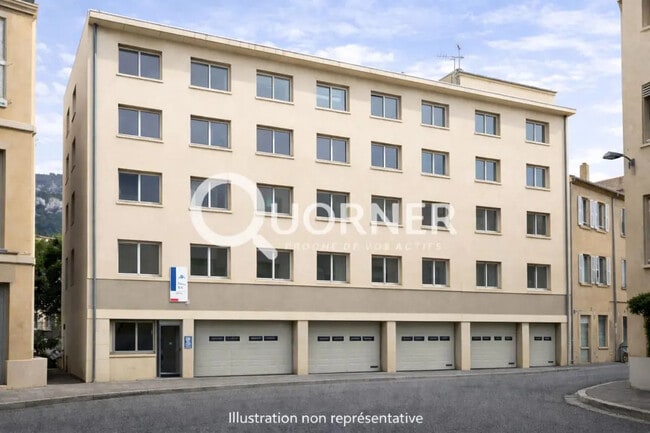 Vente Bureaux 570 m²