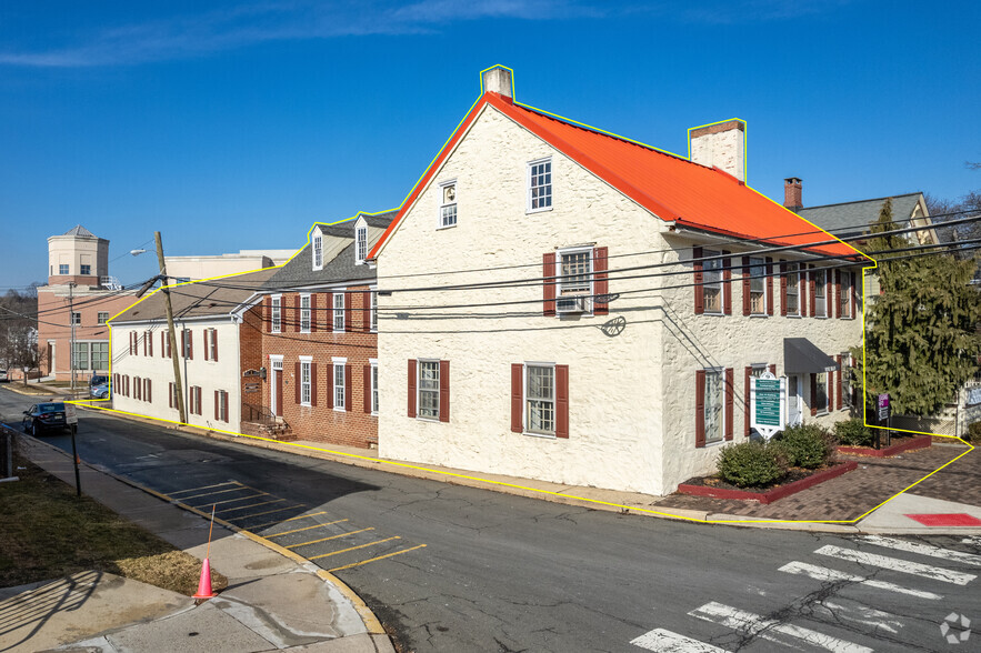 9 Main St, Flemington, NJ for sale - Primary Photo - Image 1 of 1