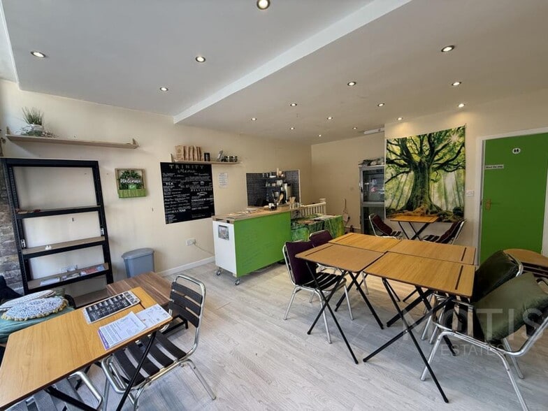 29 Guildhall St, Folkestone for sale - Building Photo - Image 3 of 18