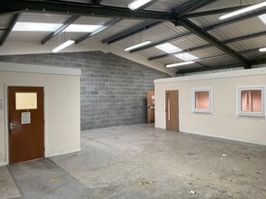 Burley Bank Rd, Killinghall to rent Building Photo- Image 1 of 2