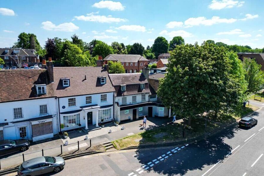 87-87B High St, Esher for sale - Building Photo - Image 2 of 3