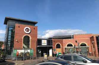 Green St, Kidderminster for rent Building Photo- Image 1 of 3