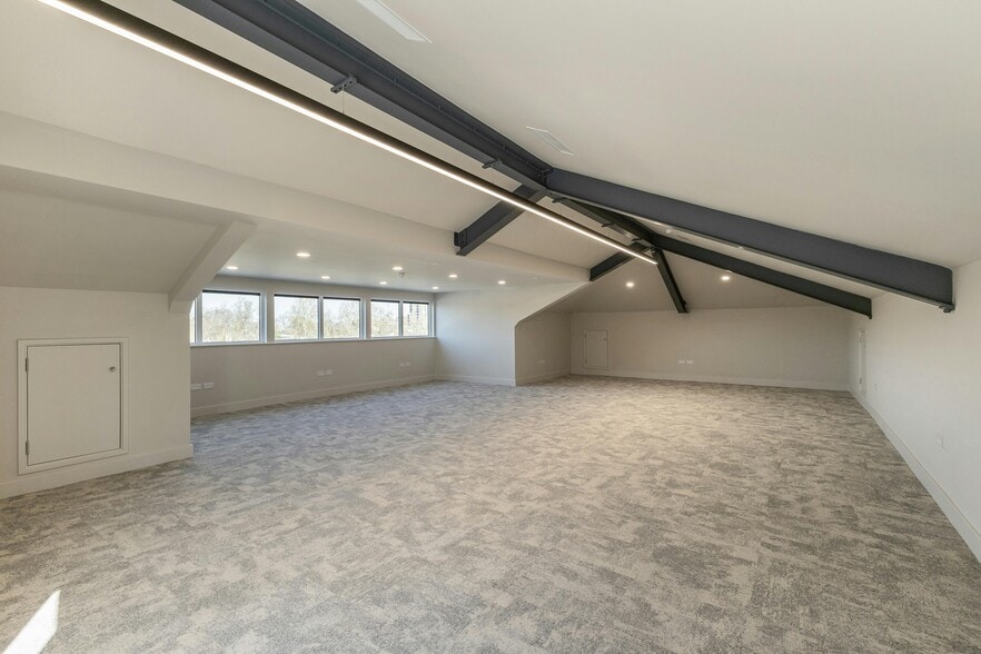 1 Ludlow Rd, Maidenhead to rent - Building Photo - Image 3 of 24