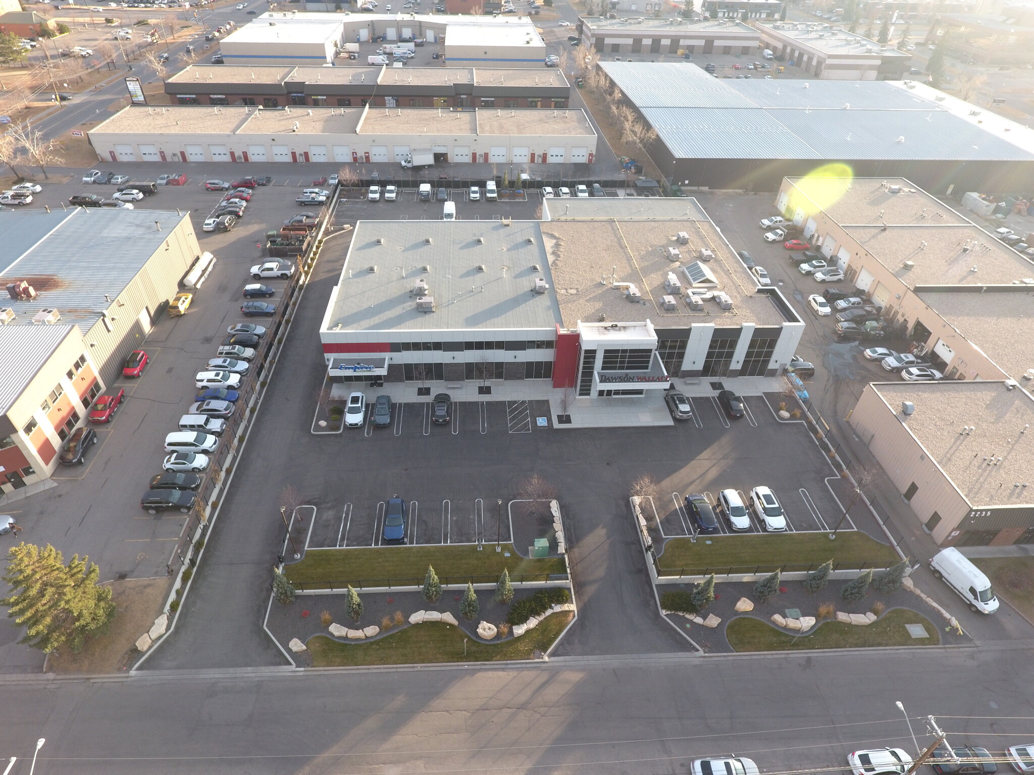 2315 30th Ave NE, Calgary, AB to rent Interior Photo- Image 1 of 2