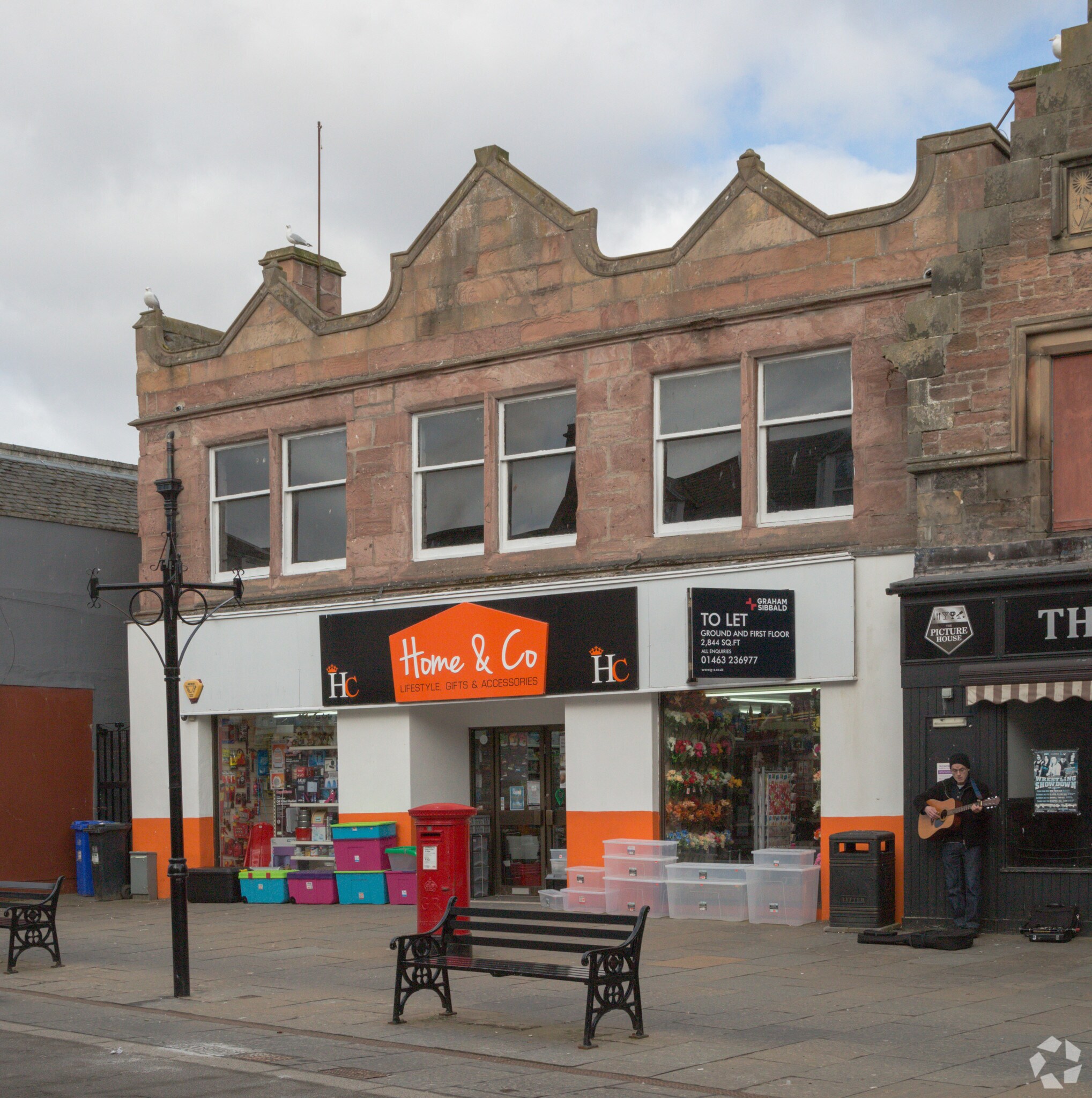 68 High St, Dingwall for sale Primary Photo- Image 1 of 1
