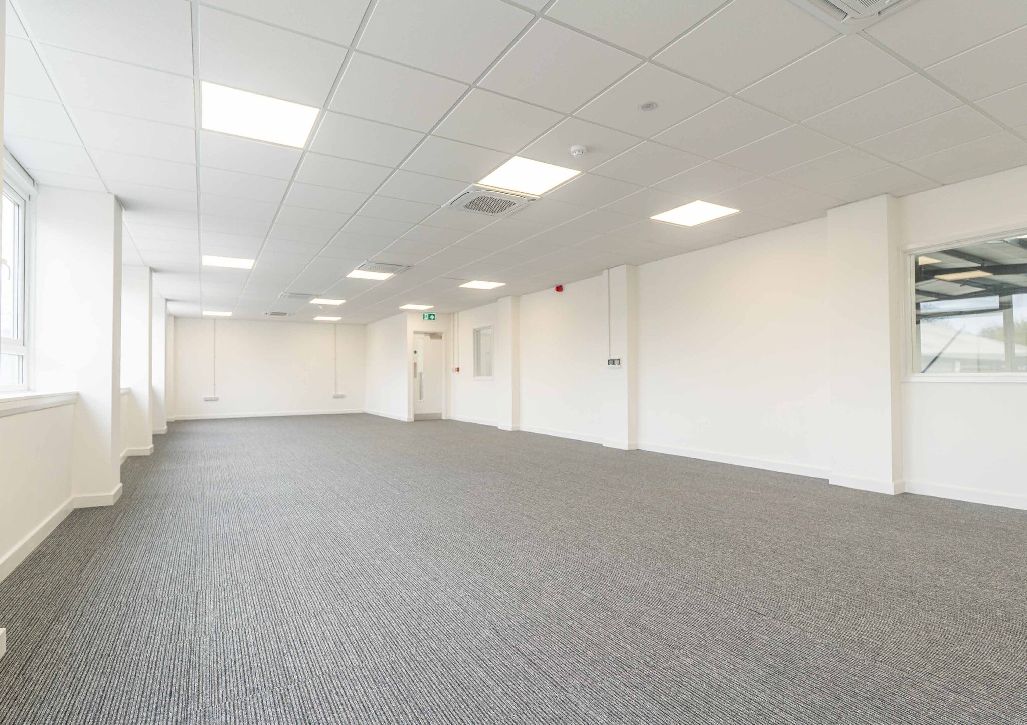 Southampton Rd, Ringwood to rent Interior Photo- Image 1 of 2