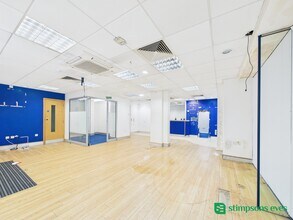 20 High St, Biggleswade to rent Interior Photo- Image 2 of 13