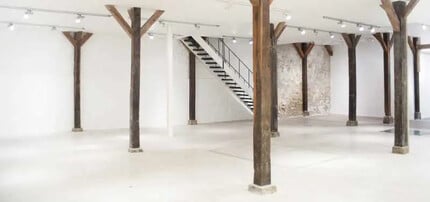 Office / Retail in Paris to rent Interior Photo- Image 1 of 1