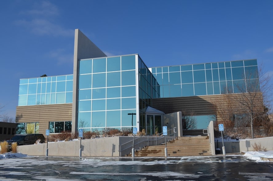 4B Inverness Ct E, Englewood, CO for sale - Building Photo - Image 1 of 1