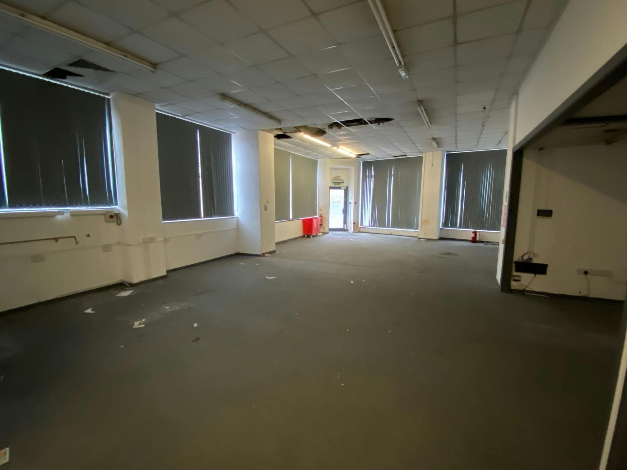 108 Sunbridge Rd, Bradford to rent Interior Photo- Image 1 of 2