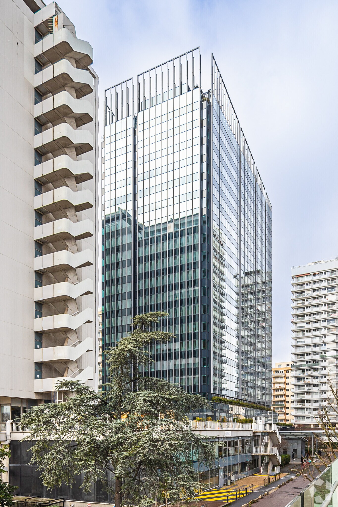 33 quai de Dion Bouton, Puteaux to rent Primary Photo- Image 1 of 5