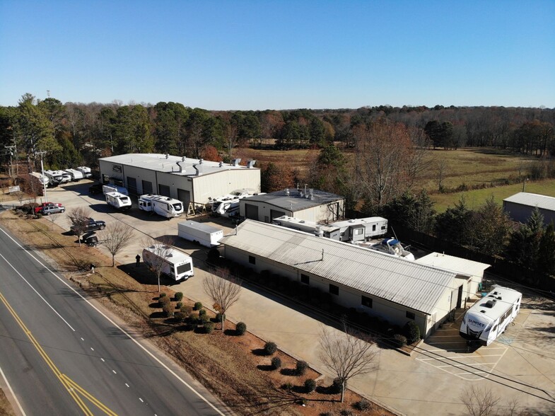 5245 McEver Rd, Oakwood, GA for rent - Building Photo - Image 3 of 9