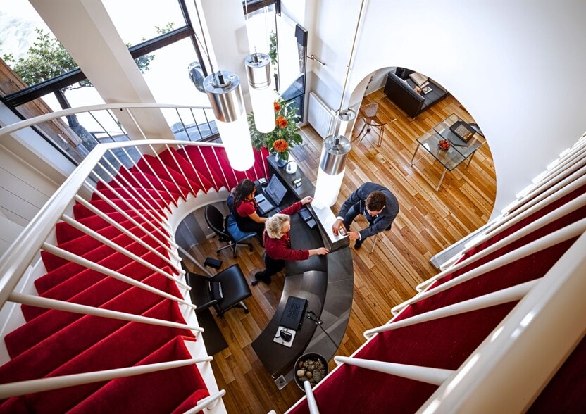 Market St, Derby to rent - Building Photo - Image 2 of 12