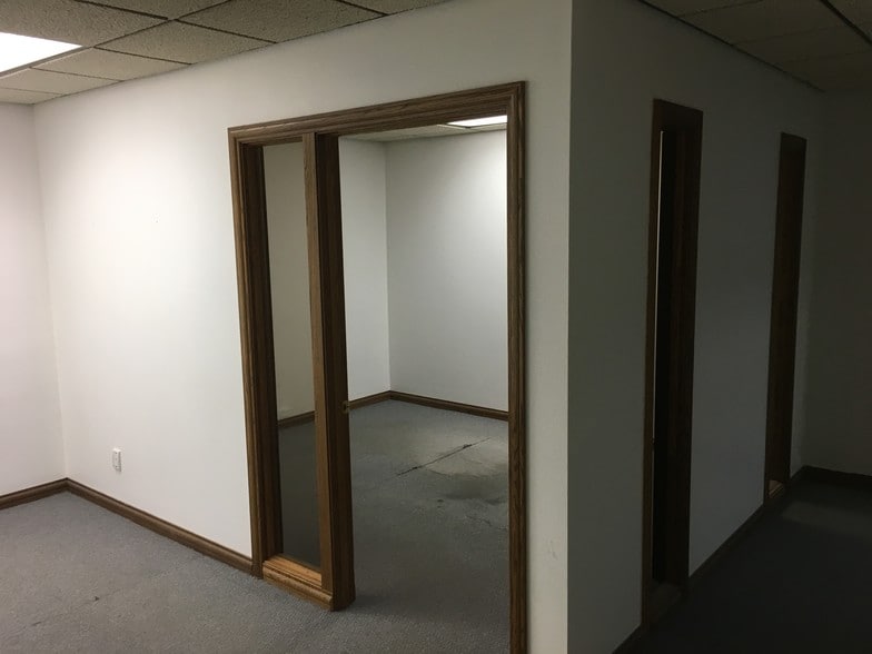 21 Main St S, Minot, ND to rent - Other - Image 2 of 9