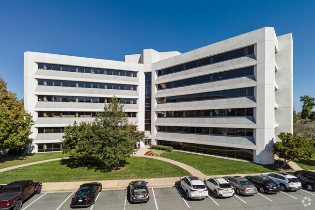 More details for 7927 Jones Branch Dr, McLean, VA - Office for Rent