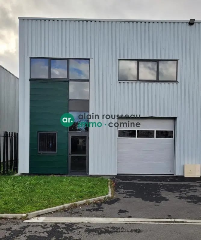 Vente Local d'activités 273 m² - Photo 1