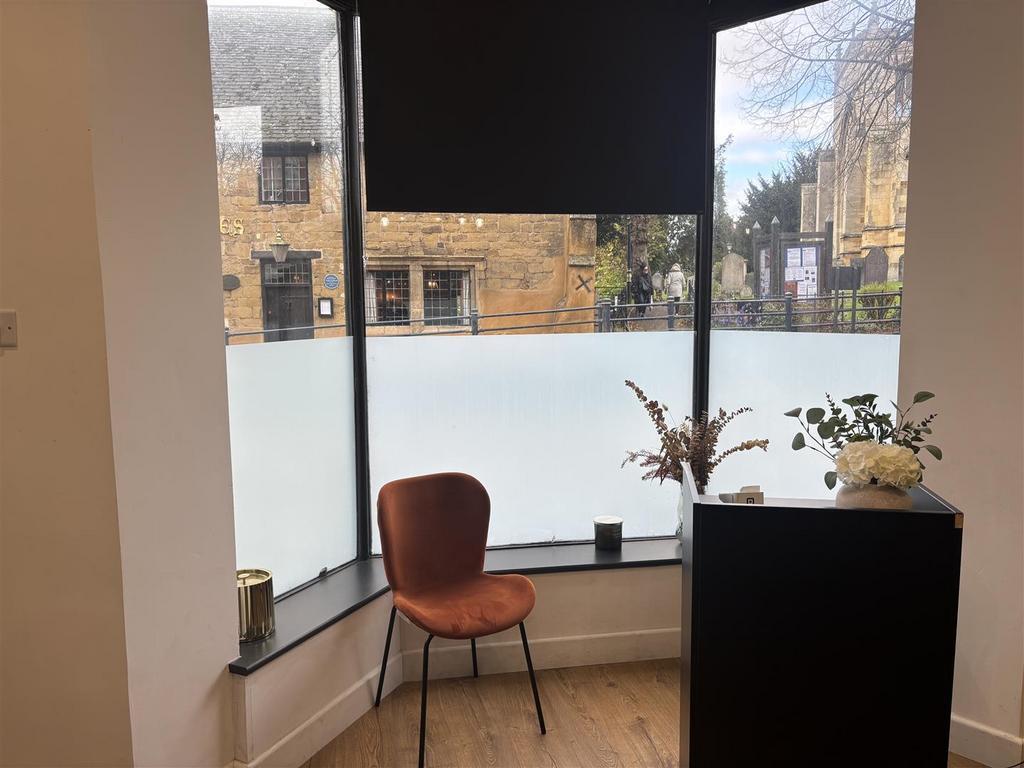 19 Burton St, Melton Mowbray to rent Building Photo- Image 1 of 14