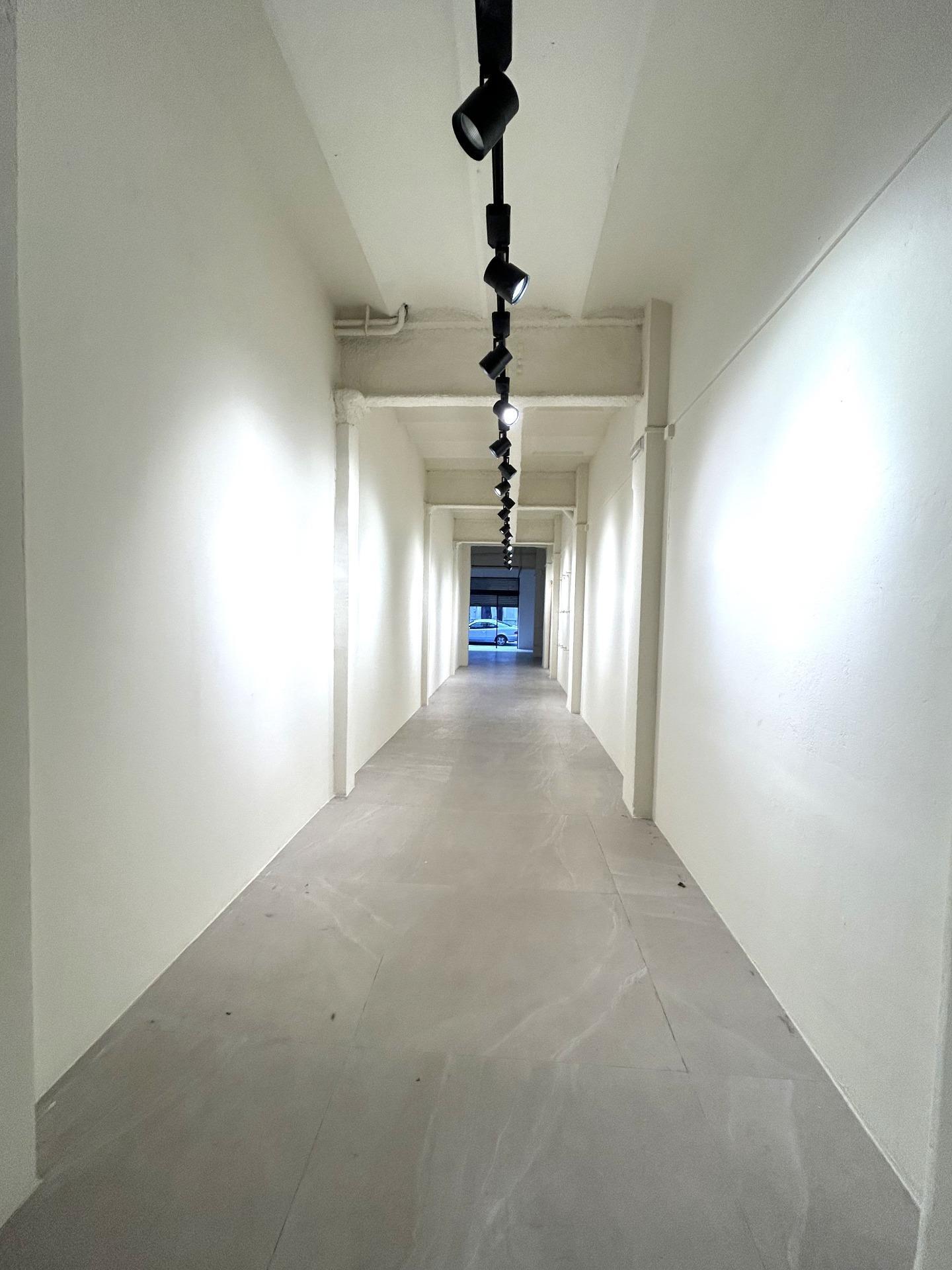 Retail in Barcelona, Barcelona to rent Interior Photo- Image 1 of 5