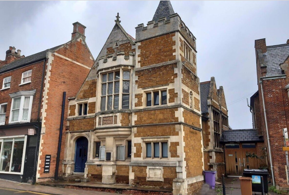 9 Burton St, Melton Mowbray for sale Building Photo- Image 1 of 4