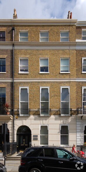 42 Portland Pl, London for sale - Primary Photo - Image 1 of 1