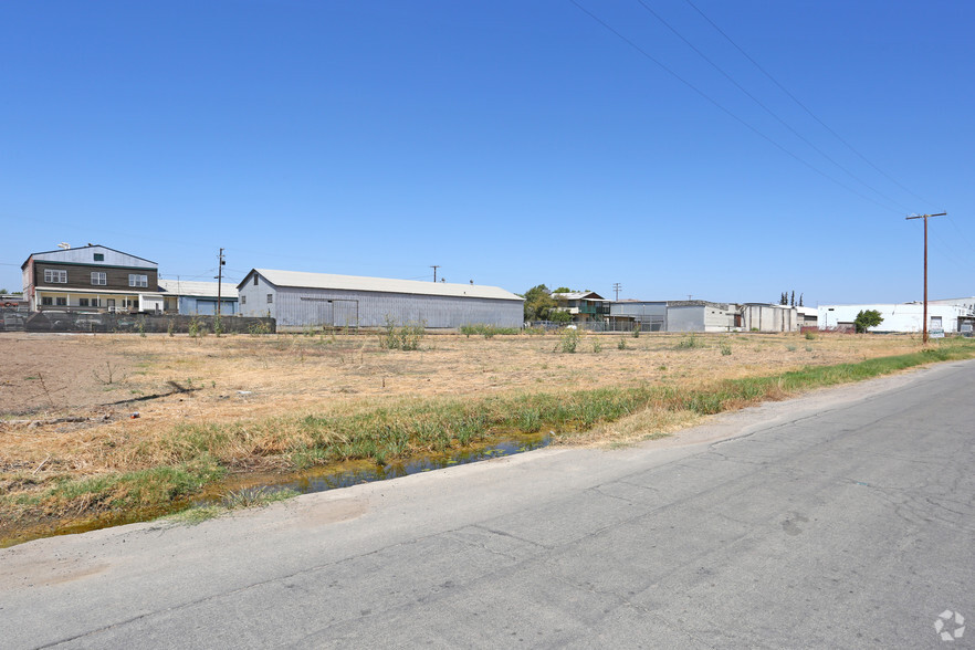 3rd St, Exeter, CA for sale - Primary Photo - Image 1 of 8